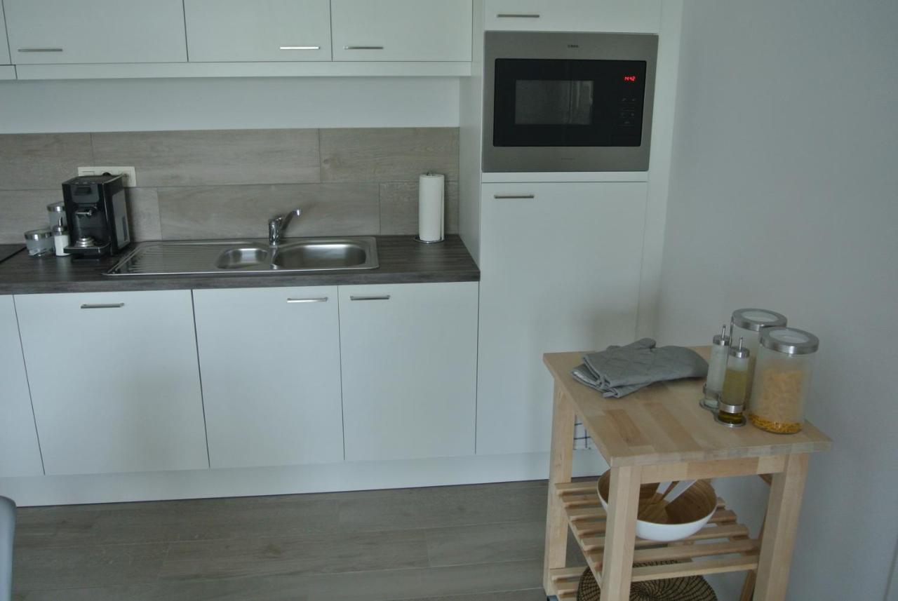 Lo-Gies Apartment Локристи Екстериор снимка