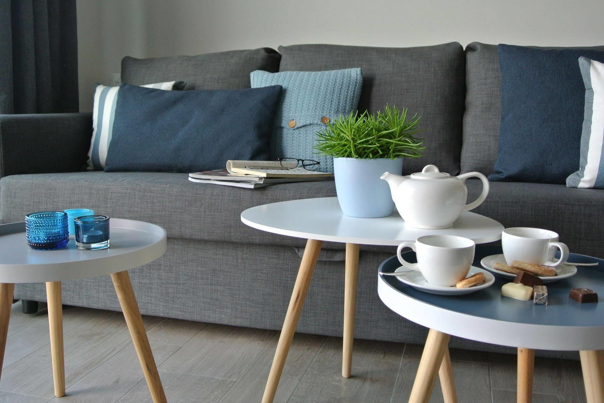 Lo-Gies Apartment Локристи Екстериор снимка
