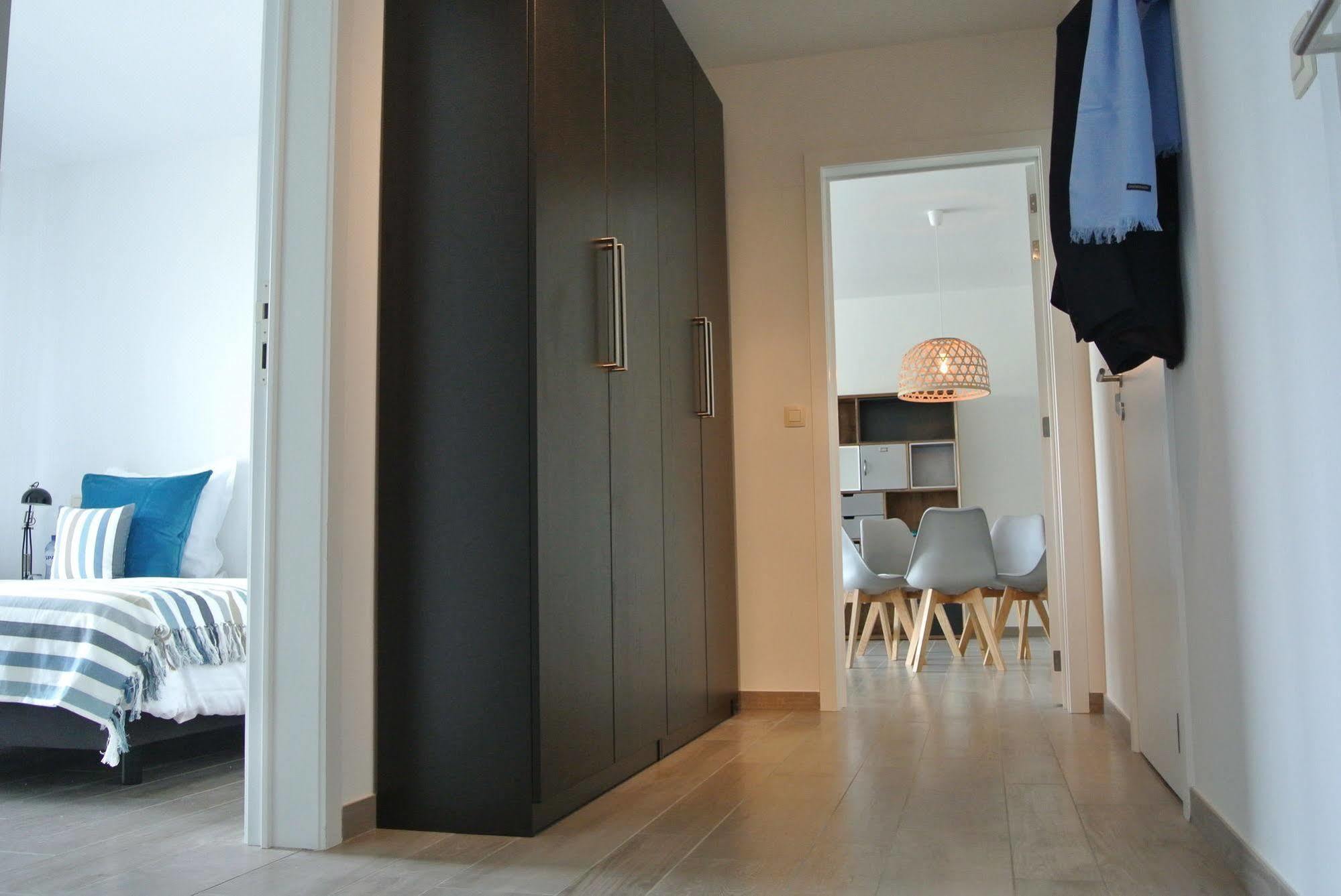 Lo-Gies Apartment Локристи Екстериор снимка